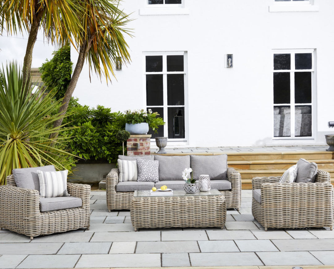 A Alf I collection outdoor 5 seater set