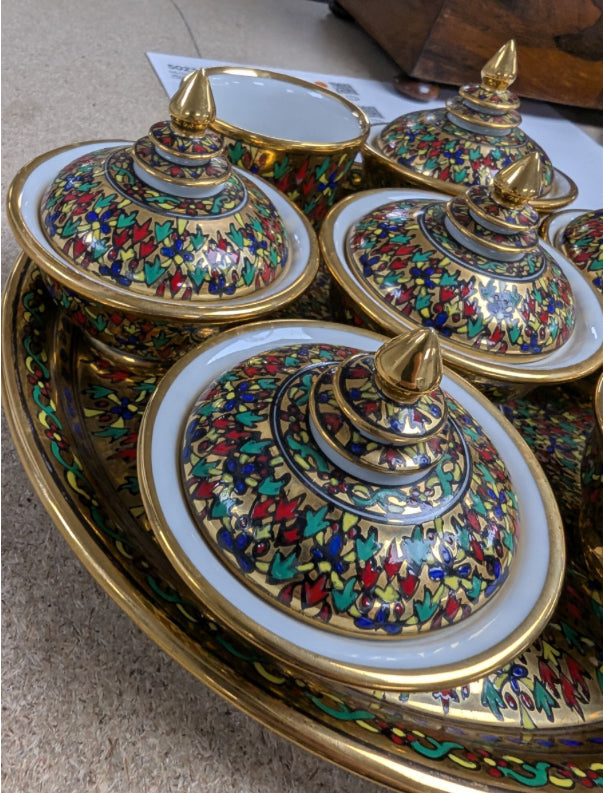 Exquisite benjarong style tea set